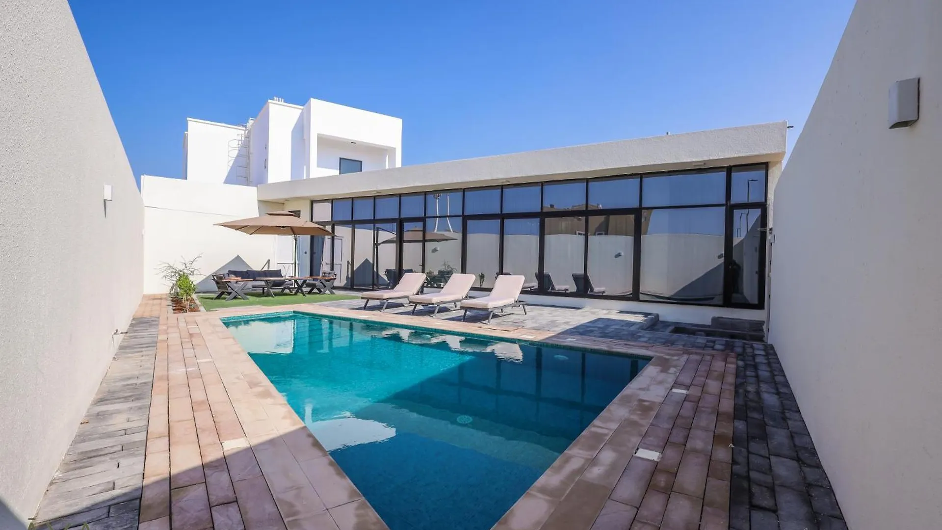 Aya Boutique - Oasis In Al Muntazah 3Br Villa With Private Pool Abu Dhabi United Arab Emirates